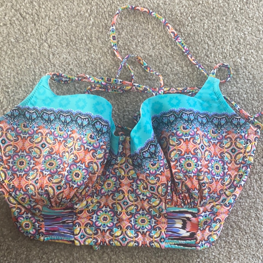 Bathing suit top